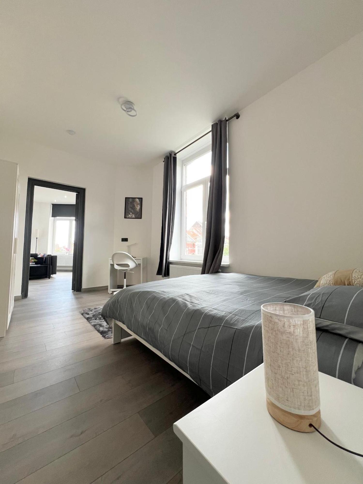 Renove Et Radieux A Bruxelles Екстер'єр фото